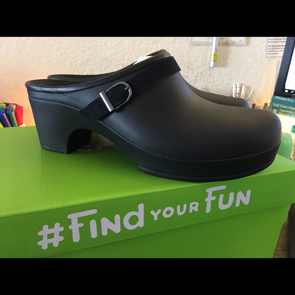 Women’s Sarah Clog Crocs